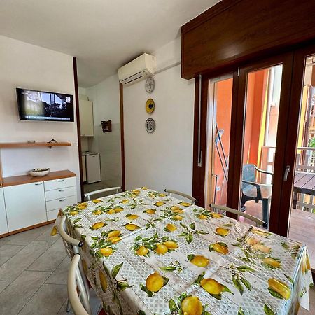 Easy Apartments Peschiera Peschiera del Garda Zewnętrze zdjęcie