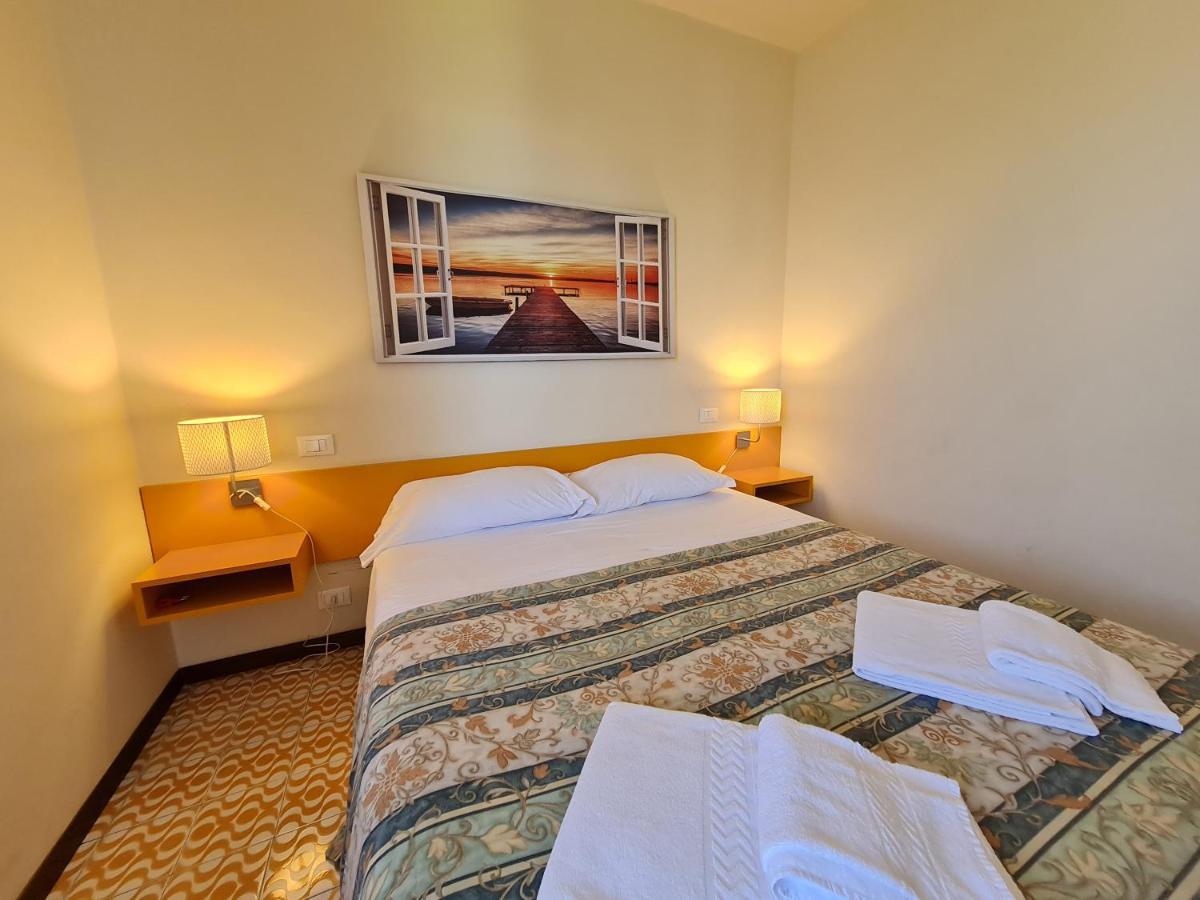 Easy Apartments Peschiera Peschiera del Garda Zewnętrze zdjęcie