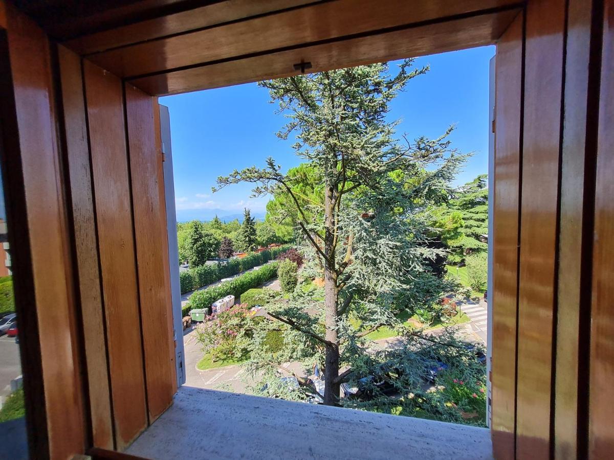 Easy Apartments Peschiera Peschiera del Garda Zewnętrze zdjęcie